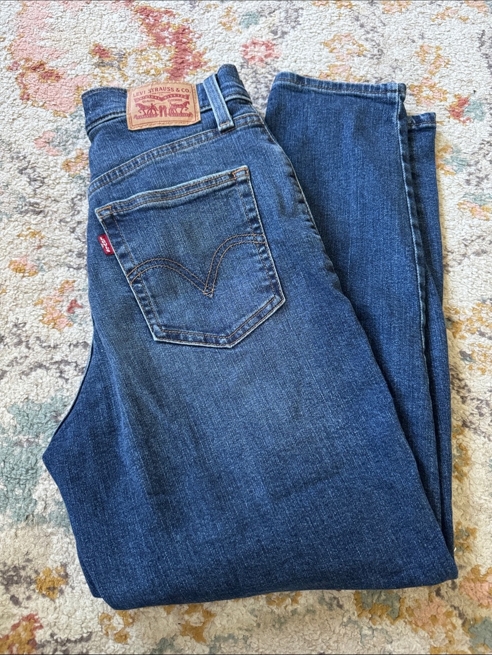 Levi's High Waisted Mom Jean